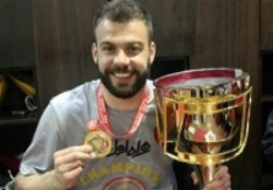 مثل هواداران پرسپولیس افتخار می‌کنم که برانکو سرمربی پرسپولیس است