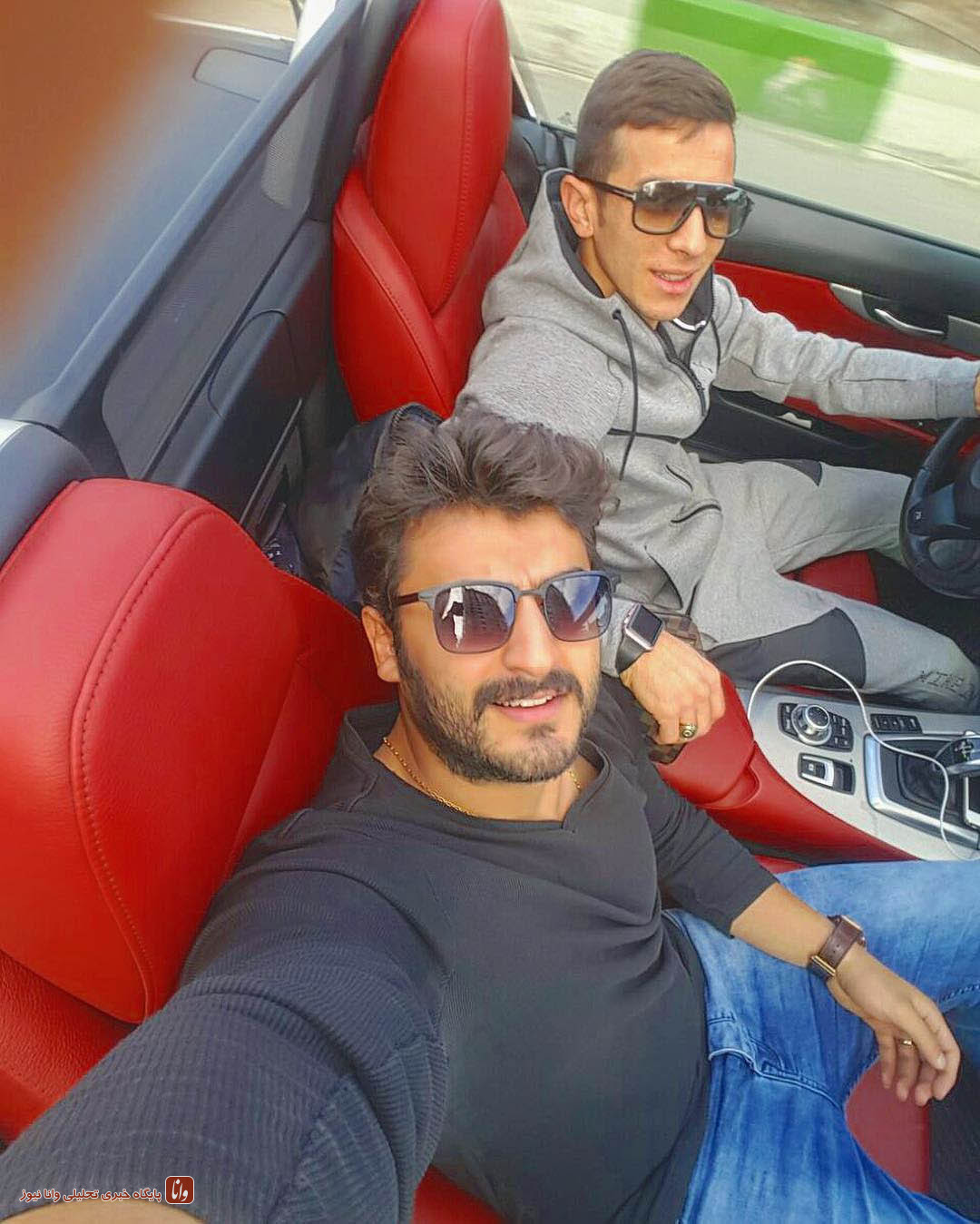 عکس/ سلفی در ماشین فرشاد احمدزاده عکس/ سلفی در ماشین فرشاد احمدزاده