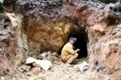 کشته شدن شش معدنچی در ریزش معدنی در اندونزی