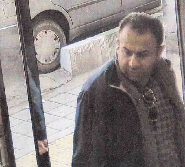 پلیس به دنبال «ظریف» قلابی + عکس پلیس به دنبال «ظریف» قلابی + عکس