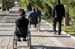 انتقاد معاون بهزیستی از عدم استخدام معلولان در دستگاه‌های دولتی