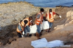 غرق شدن بیش از ۱۰۰۰ مهاجر در دریای مدیترانه