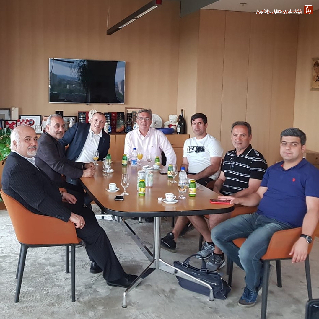 حضور چوک در اردوی پرسپولیس/ دیدار با گرشاسبی +تصاویر