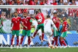 پرتغال یک ابرستاره دارد و ده ستاره/کار تیمی برگ برنده ایران است