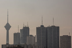 تصویب برنامه مقابله با پدیده گرد و غبار استان تهران/ تجهیز ایستگاه‌های پایش گرد و غبار تهران