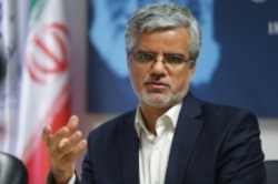 واکنش صادقی به موضع العبادی در برابر تحریم ایران