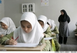 مدیرکل آموزش و پرورش شهرستان‌های تهران:هنرداروی شفابخش کاهش آسیب‌های اجتماعی در دانش آموزان است