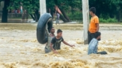 کشته شدن ۶۰۰ تن در سیلاب‌های اخیر هند