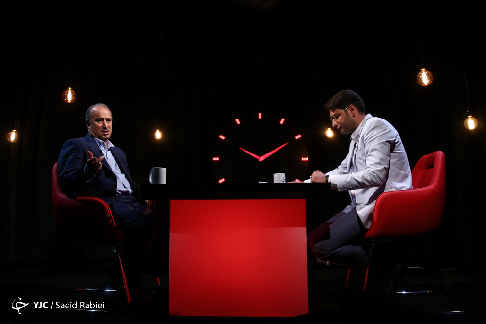 رئیس فدراسیون فوتبال: یک عده ای همیشه کج هستند/ حرفهایی از کی روش و برانکو شنیدیم که این حرفها را شما نشنیده اید/ نامه ای به من رسید که خواسته بود فغانی را به جام جهانی اعزام نکنیم/ ژن خوبی را در فدارسیون فوتبال سراغ ندارم رئیس فدراسیون فوتبال: یک عده ای همیشه کج هستند/ حرفهایی از کی روش و برانکو شنیدیم که این حرفها را شما نشنیده اید/ نامه ای به من رسید که خواسته بود فغانی را به جام جهانی اعزام نکنیم/ ژن خوبی را در فدارسیون فوتبال سراغ ندارم