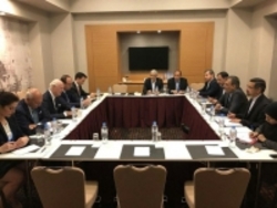 رایزنی دستیار ارشد وزیر امور خارجه  با «دیمیستورا» در مورد بازگشت آوارگان سوری به این کشور