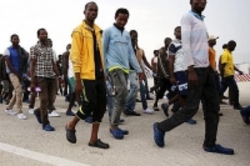 شمار پناهجویان مسیر "مدیترانه به اروپا" به نصف رسید