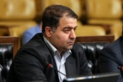 انتقاد فراهانی از افزایش شکاف طبقاتی در پایتخت