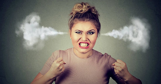دلایل پایین آمدن عزت نفس دلایل پایین آمدن عزت نفس