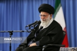 رهبرانقلاب: نشانه‌های آشکارِ افول قدرت آمریکا؛ ایران قوی و پیشرفته‌تر شده است