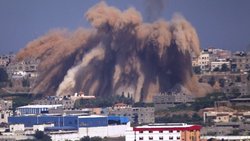 حمله اسراییل به سرزمین محاصره شده غزه