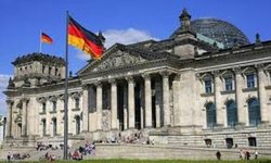 سخنگوی وزارت خارجه آلمان: هنوز خواهان حفظ توافق هسته‌ای هستیم