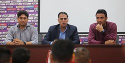 آذری: برخی باشگاه‌ها برای بازیکن مازاد 1.4 میلیارد می‌خواهند