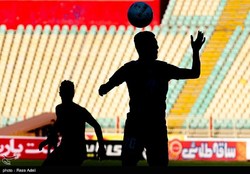 لیگ برتر فوتبال| تلاش قعرنشین‌ها برای فاصله گرفتن از بحران و دوئل تراکتور و شهر خودرو