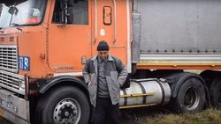 درخواست ارائه راهکاری جهت تحویل کامیون به راننده ایرانی گرفتار در لهستان