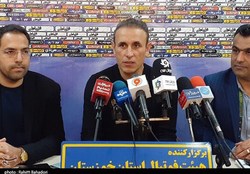 گلمحمدی: ۳ امتیاز را از دهان شیر بیرون آوردیم