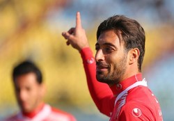 خلیل‌زاده: پرسپولیس دربی را با ۲ گل‌ می‌برد