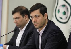 شکوری: برای سرمربیگری تیم ملی گزینه خارجی هم داریم