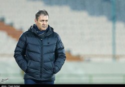 اسکوچیچ در تمرین صنعت نفت آبادان حاضر شد