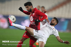 مرخصی اضافه گل‌محمدی به هافبک تیم عراقی پرسپولیس