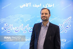 سروش: پیشنهاد نمایندگان برای پرداخت یارانه کرونا جهت رفع مشکلات اقتصادی قشر آسیبپذیر