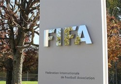 فیفا نقل‌وانتقالات قرضی را محدود کرد  مخالفت با برگزاری بازی‌های لیگ در کشورهای دیگر