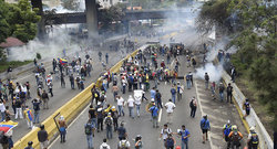 واکنش بولتون و ارتش آمریکا به کودتا در ونزوئلا