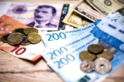 نرخ ۴۷ ارز بین بانکی در ۱۱ اردیبهشت ۹۸   کاهش قیمت ۱۸ ارز رسمی + جدول