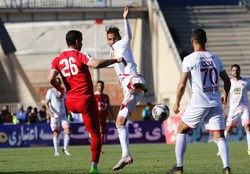 درخشان: بعید می‌دانم تیمی بتواند قهرمانی را از پرسپولیس بگیرد