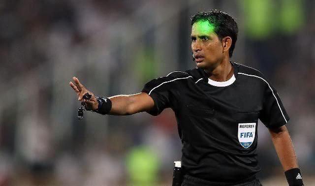 داور سریلانکایی دیدار تیمهای فوتبال الزورا -ذوب آهن را سوت میزند داور سریلانکایی دیدار تیمهای فوتبال الزورا -ذوب آهن را سوت میزند