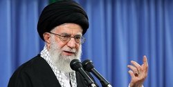 رهبر انقلاب: ملت ایران قدر انقلاب را دانست به استکبار اعتماد نکرد و پیشرفت کرد