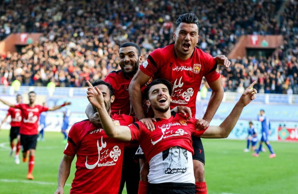 تعیین تکلیف تیمی با یک پرسپولسی و پدیده هایش/ سهمیه برای مشهد،هدیه برای تهران!