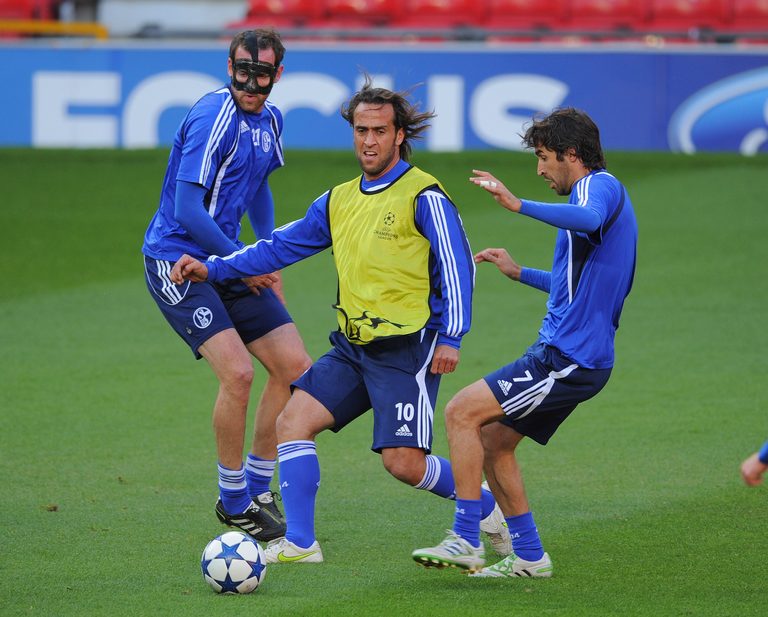 پنج فوتبالیست قهرمان از نگاه رسانه آسیایی پنج فوتبالیست قهرمان از نگاه رسانه آسیایی