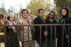 سحر قریشی، بهاره رهنما، رضا ناجی و ... در پشت صحنه «ایکس لارج»  عکس