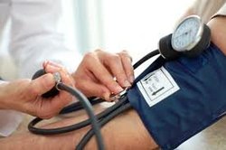 دعوت از داروخانه‌ها برای پیوستن به «بسیج ملی کنترل فشار خون»