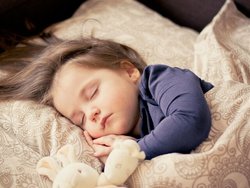 ارتباط ساعت خواب با چاقی در کودکان