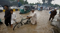 بارش‌های‌ سیل‌آسا در افغانستان قربانی گرفت