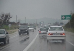 جاده‌های پنج استان بارانی/ چالوس و هراز مه‌آلود