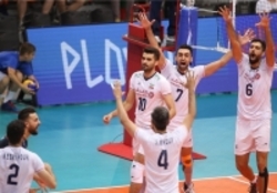 ملیپوشان ایران، تماشاگر روز نخست مرحله نهایی