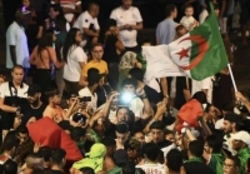 جشن صعود الجزایر به فینال جام ملت‌های آفریقا باعث دستگیری ۲۸۲ نفر شد