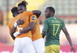 ساحل‌عاج به برتری دست یافت  تونس به تساوی رضایت داد