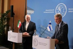 ظریف:‌ فروش نفت ایران توسط هیچ نهاد بین المللی تحریم نشده است