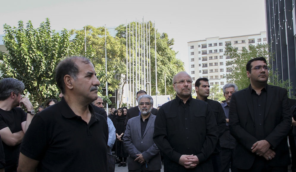 مراسم تشییع پیکر مهدی شادمانی؛از حضور علی دایی تا وزیر ارتباطات+تصاویر