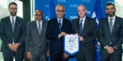 دیدار شیخ سلمان با اینفانتینو در زوریخ همکاری بیشتر AFC با فیفا موضوع جلسه