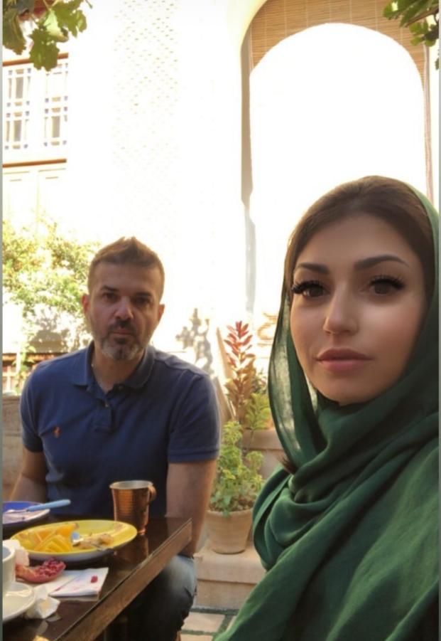 شیراز گردی استراماچونی به همراه خانواده+عکس