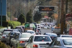 ترافیک سنگین در چالوس و هراز  محورهای مواصلاتی استان‌های زلزله‌زده باز است